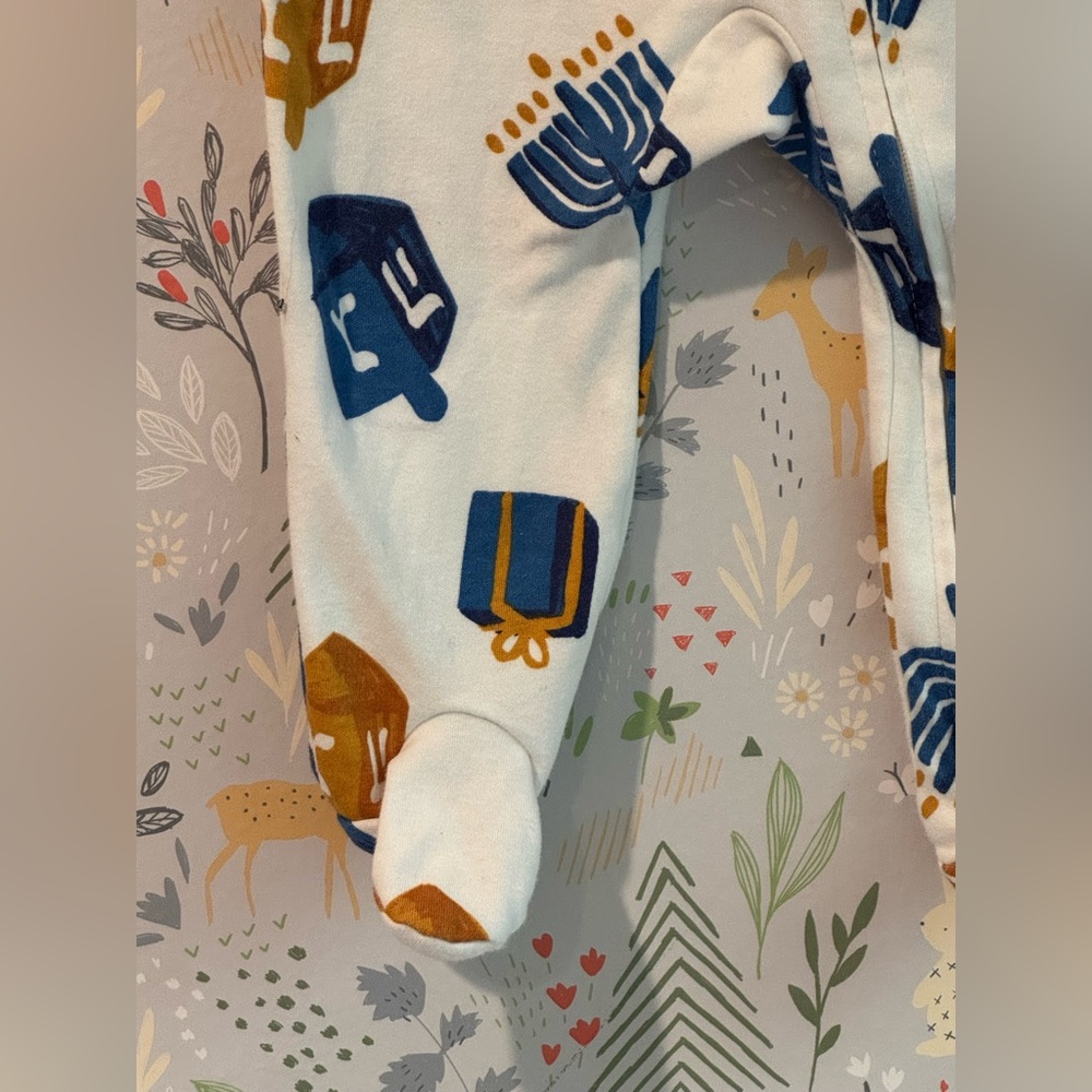 Carter’s 6-9 Month Double Zip Footie Hanukkah Pajamas - Picture 8 of 12